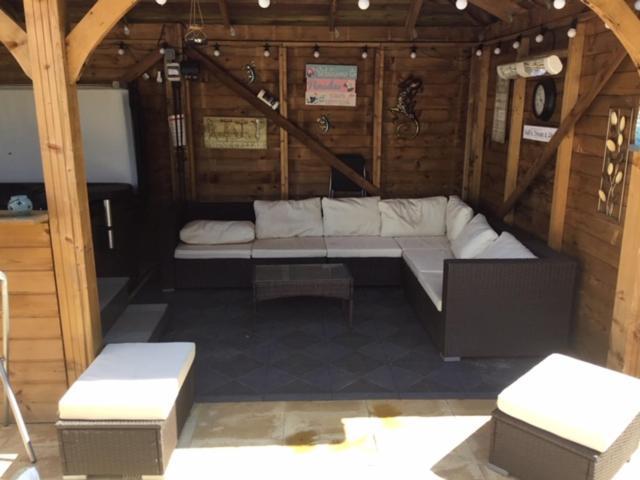 Bens Hollow With Hot Tub Bredon Exterior foto