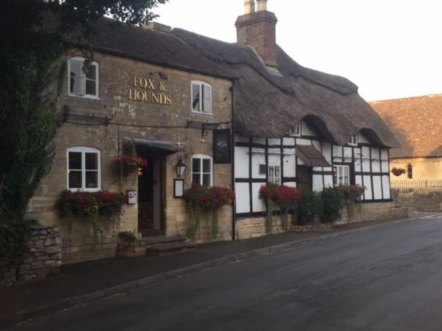 Bens Hollow With Hot Tub Bredon Exterior foto