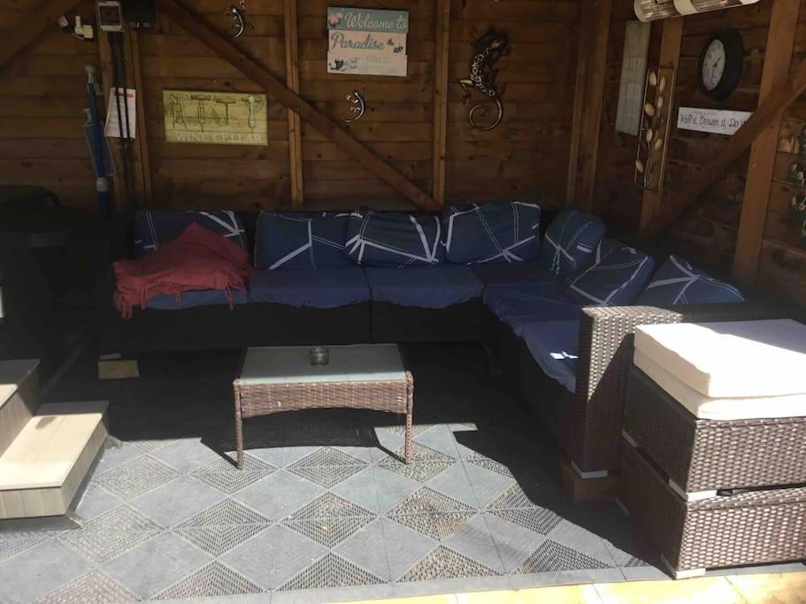 Bens Hollow With Hot Tub Bredon Exterior foto